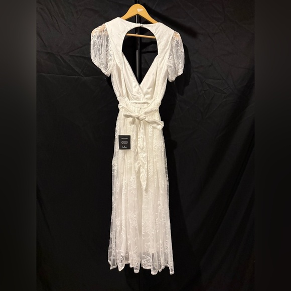 Lulus XSMALL Romantic Prose White Lace Puff Sleeve Midi Skater Dress - Picture 6 of 9